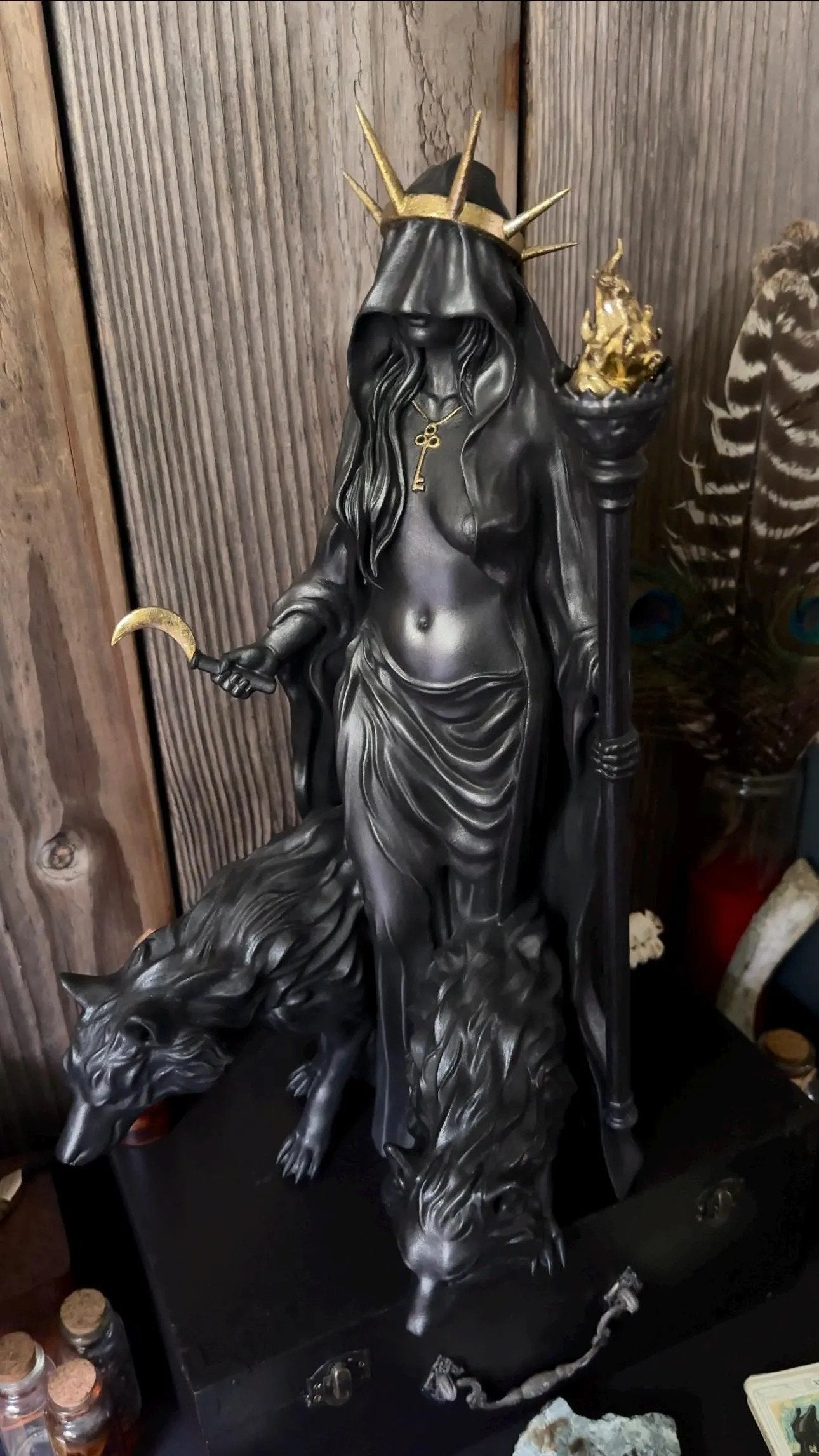 🔥Last Day 70% OFF🔮Hekate Niktipolos, The Witch of The Night🧙♀️