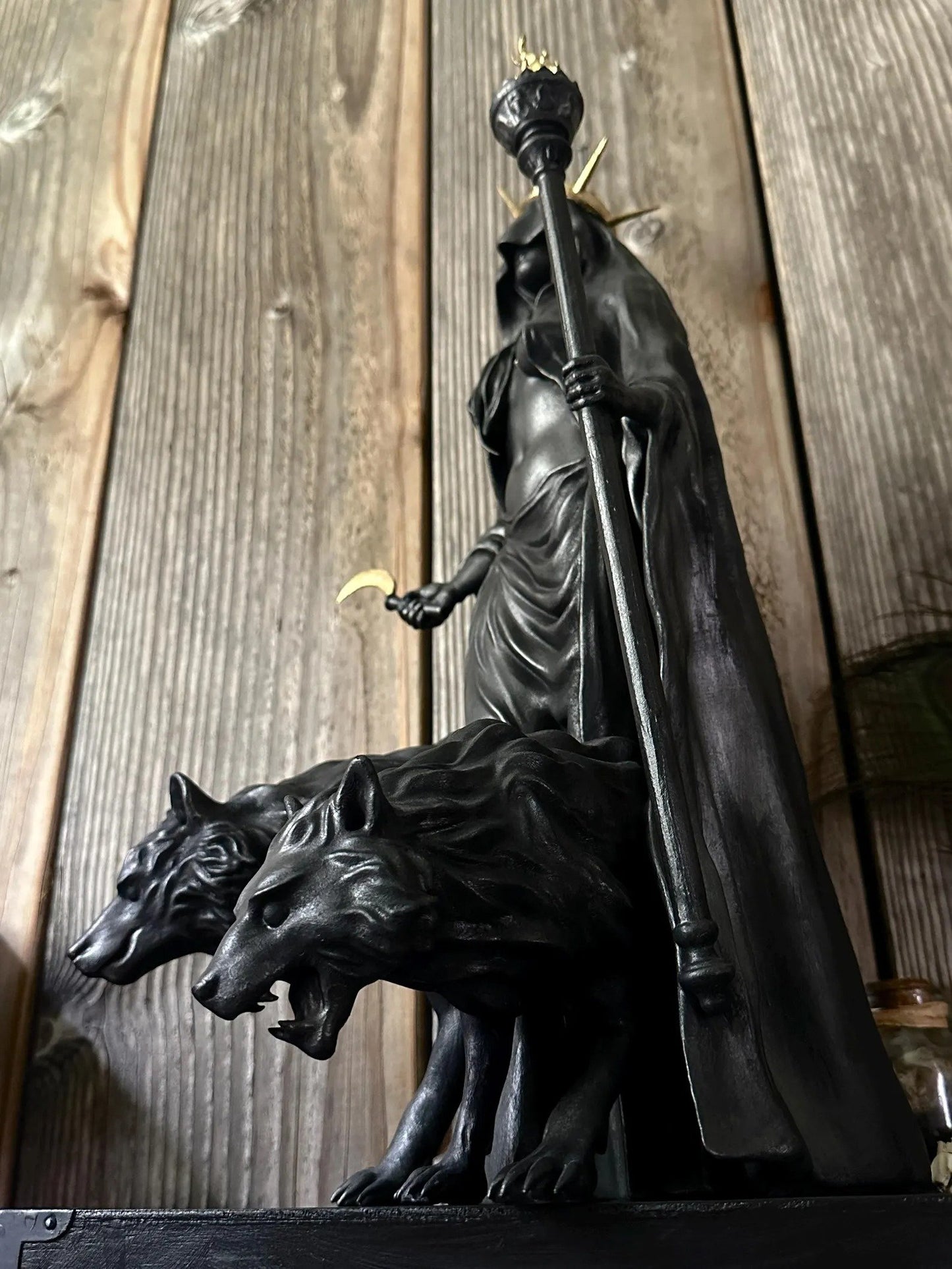 🔥Last Day 70% OFF🔮Hekate Niktipolos, The Witch of The Night🧙♀️