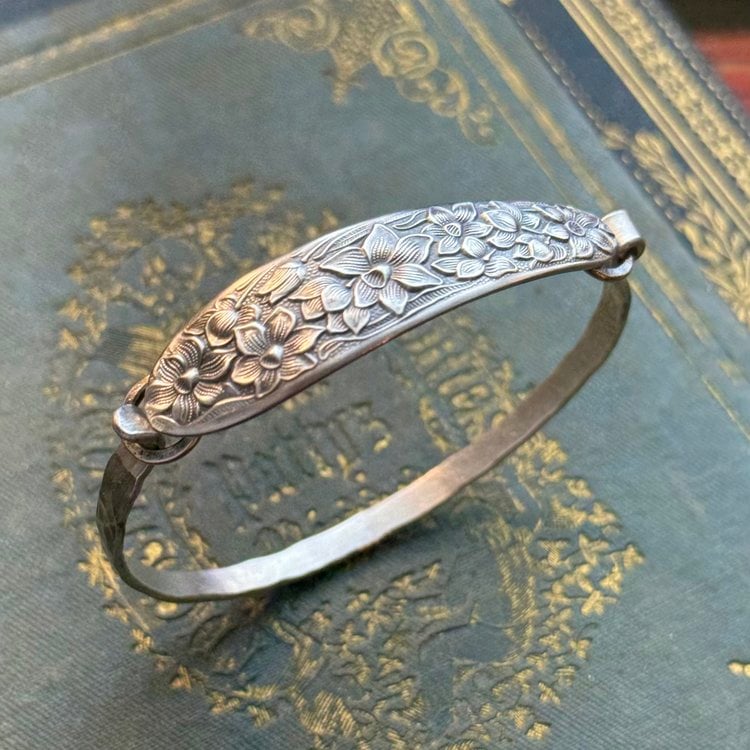 🔥LAST DAY 50% OFF✨Handmade Sterling Spoon Bangle - Made From Authentic Silver-Plated, Vintage Silverware