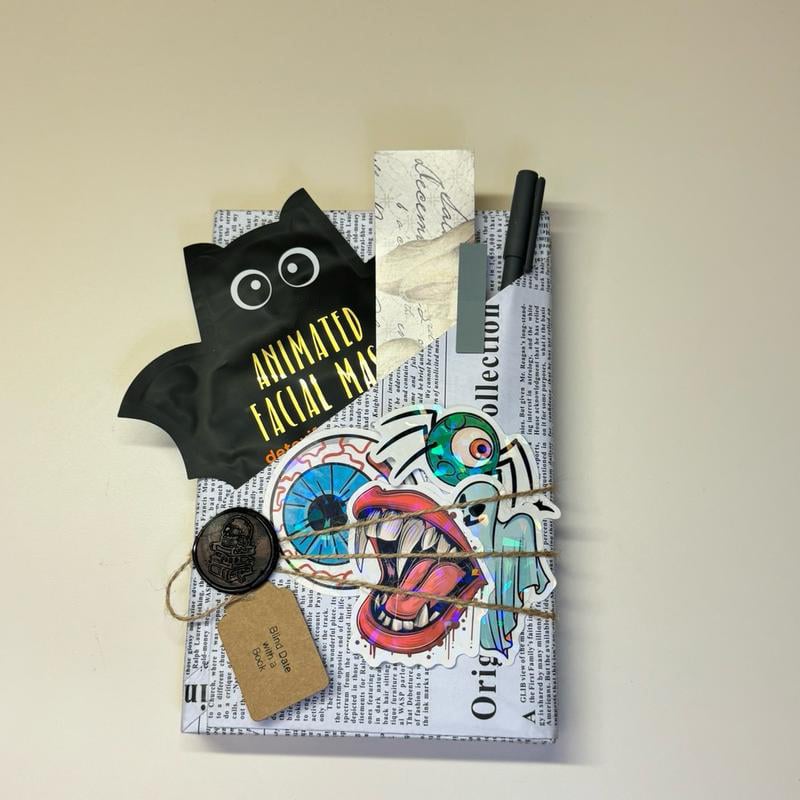 🔥LAST DAY 50% OFF - 📚🎃Halloween Blind Date with a Book (🎁Bookish Gifts)