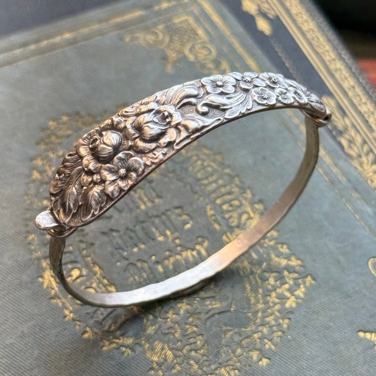 🔥LAST DAY 50% OFF✨Handmade Sterling Spoon Bangle - Made From Authentic Silver-Plated, Vintage Silverware