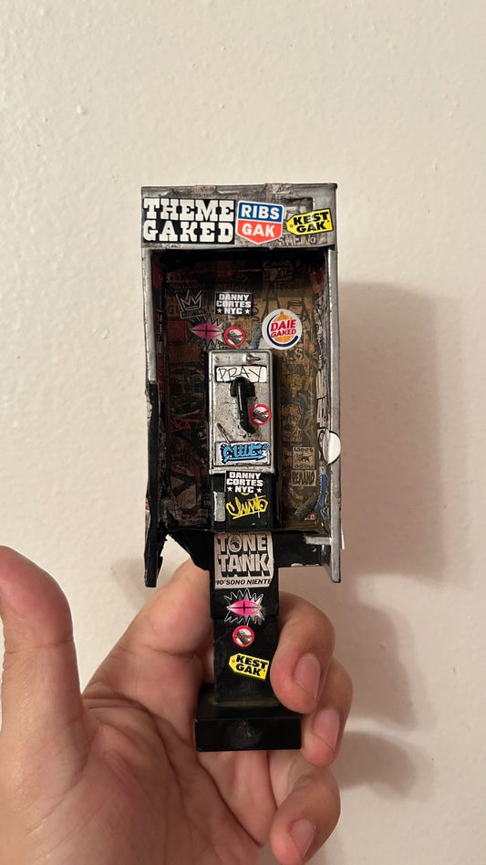Miniature American Payphone in 1:12 Scale For Action Figure Displays / Toy Photography