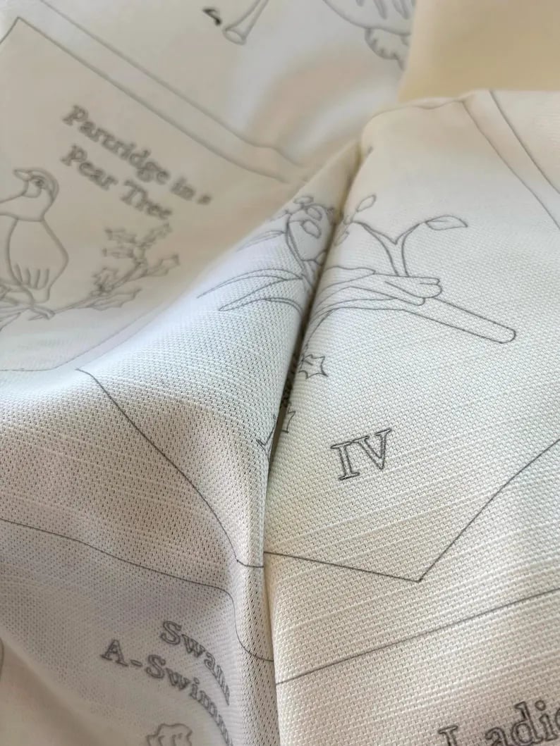 🎄🚩 12 Days of Christmas Hand - Embroidered Bunting: Craft Your Festive Tradition